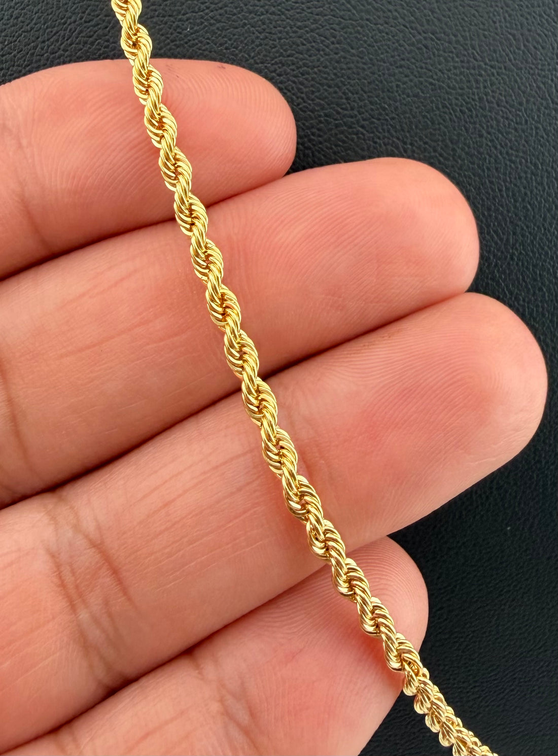 Lazo Chain – 18K Yellow Gold (Italy) – 5.6g | 60cm | 2.4mm